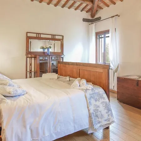 2 Bedroom Awesome In Taglio Di Po Ro Dom wakacyjny *