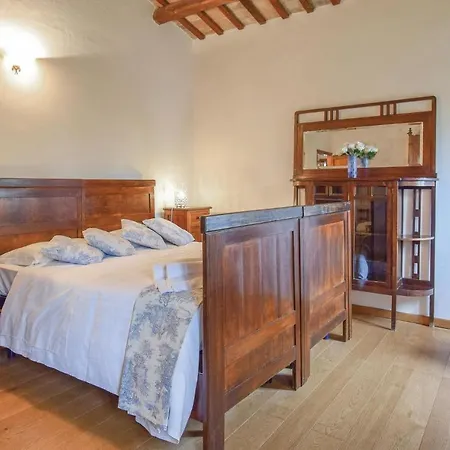 2 Bedroom Awesome In Taglio Di Po Ro Dom wakacyjny