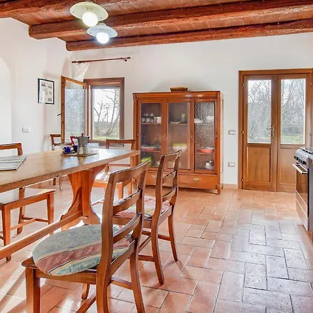 2 Bedroom Awesome In Taglio Di Po Ro